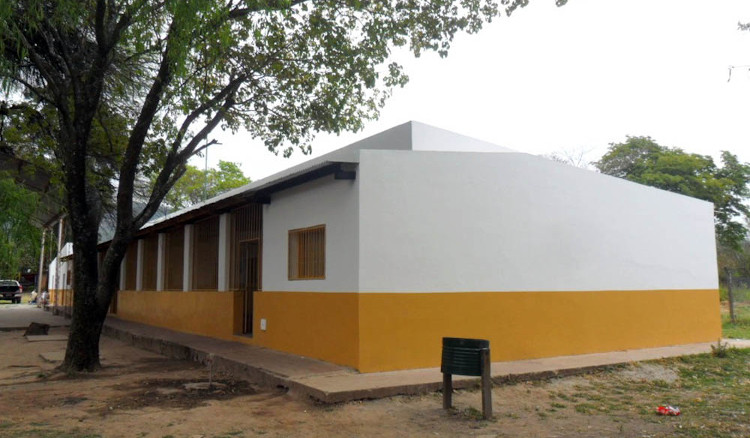 Realizaron obras de refacción en la escuela Juan XXIII de Yariguarenda