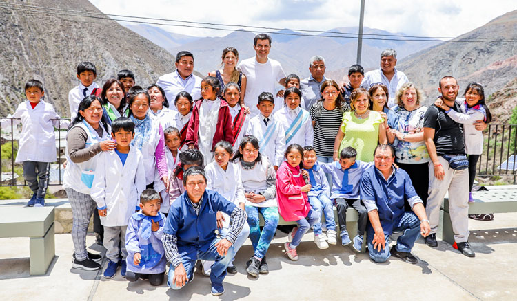 En 12 años se construyeron más de 200 escuelas y de 330 salas de nivel inicial En 12 años se construyeron más de 200 escuelas y de 330 salas de nivel inicial