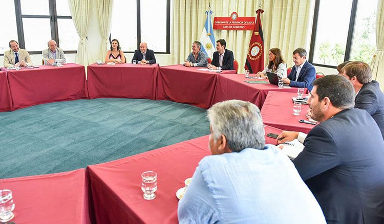 El 70% de los docentes de primaria de la Provincia fueron titularizados en la gestión de Urtubey El 70% de los docentes de primaria de la Provincia fueron titularizados en la gestión de Urtubey