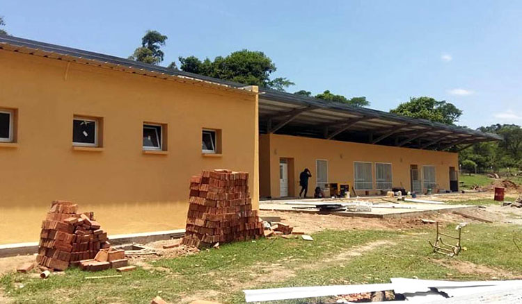 Avanza la construcción del colegio secundario rural en paraje El Angosto de Paraní