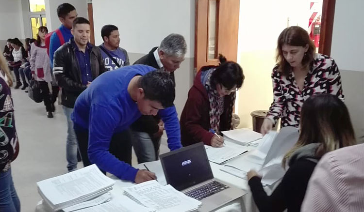 Solicitud de actualización de legajos para brindar capacitación docente Solicitud de actualización de legajos para brindar capacitación docente