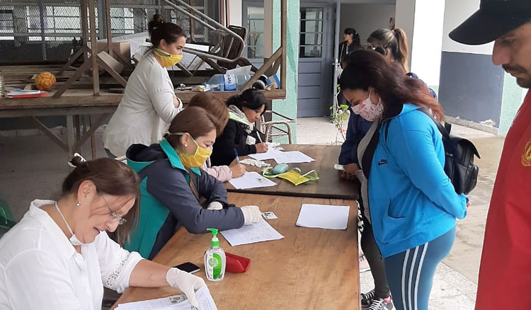 El Ministerio de Educación repartió más de 100 mil módulos alimentarios El Ministerio de Educación repartió más de 100 mil módulos alimentarios