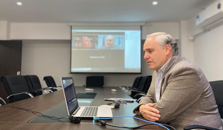 Más de 600 docentes participaron en talleres de alfabetización digital Más de 600 docentes participaron en talleres de alfabetización digital