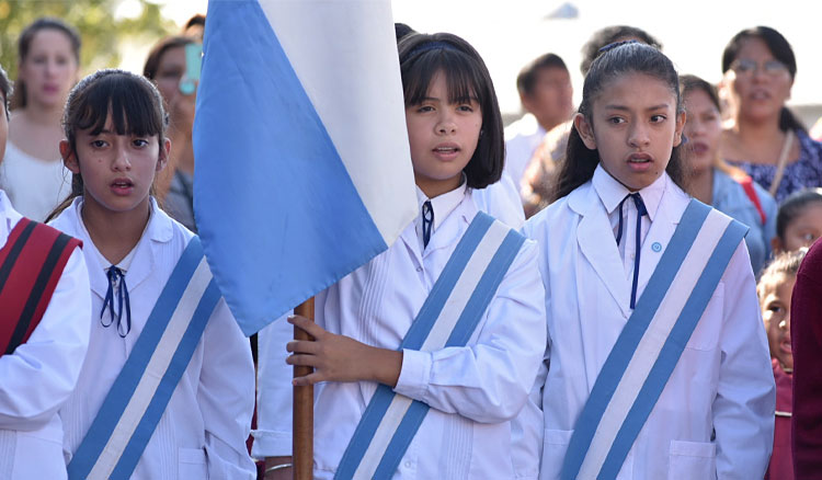 Autorizan la realización de actos de colación de los alumnos de 7° grado Autorizan la realización de actos de colación de los alumnos de 7° grado